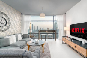 Vacay Lettings - Modern 1 bed with beautiful Burj views at DIFC
